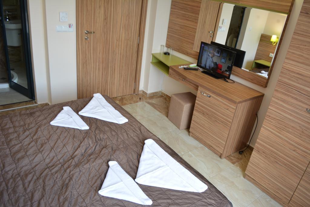 Tm Deluxe Hotel Sunny Beach Habitación foto