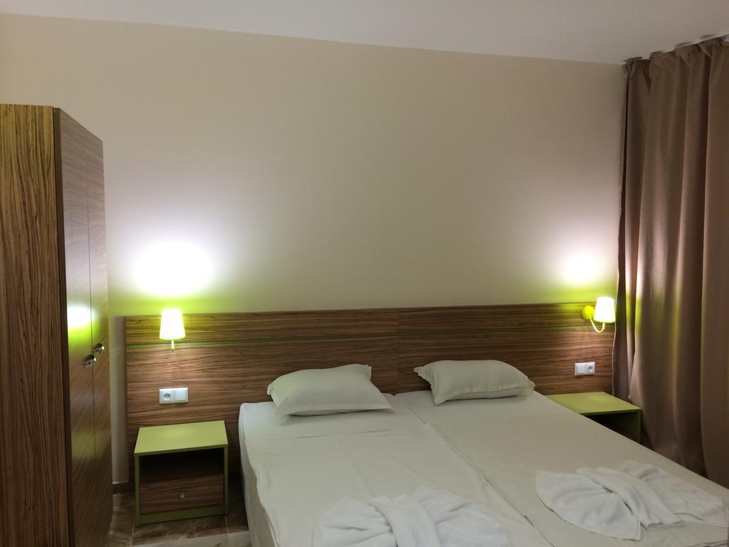 Tm Deluxe Hotel Sunny Beach Habitación foto